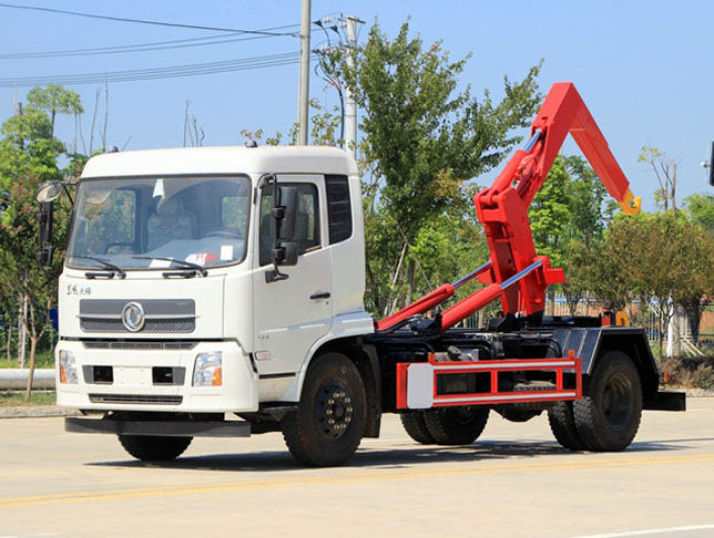 東風(fēng)天錦國(guó)六車(chē)廂可卸式垃圾車(chē)
